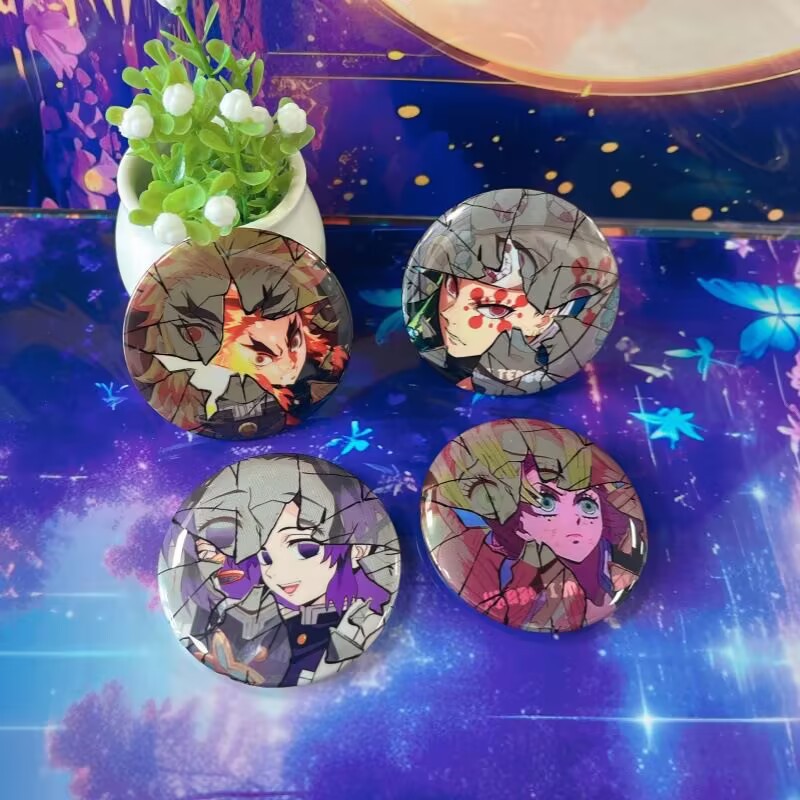 Demon Slayer Broken Badge Anim - Anime Merchandise Collection recensie en prijs